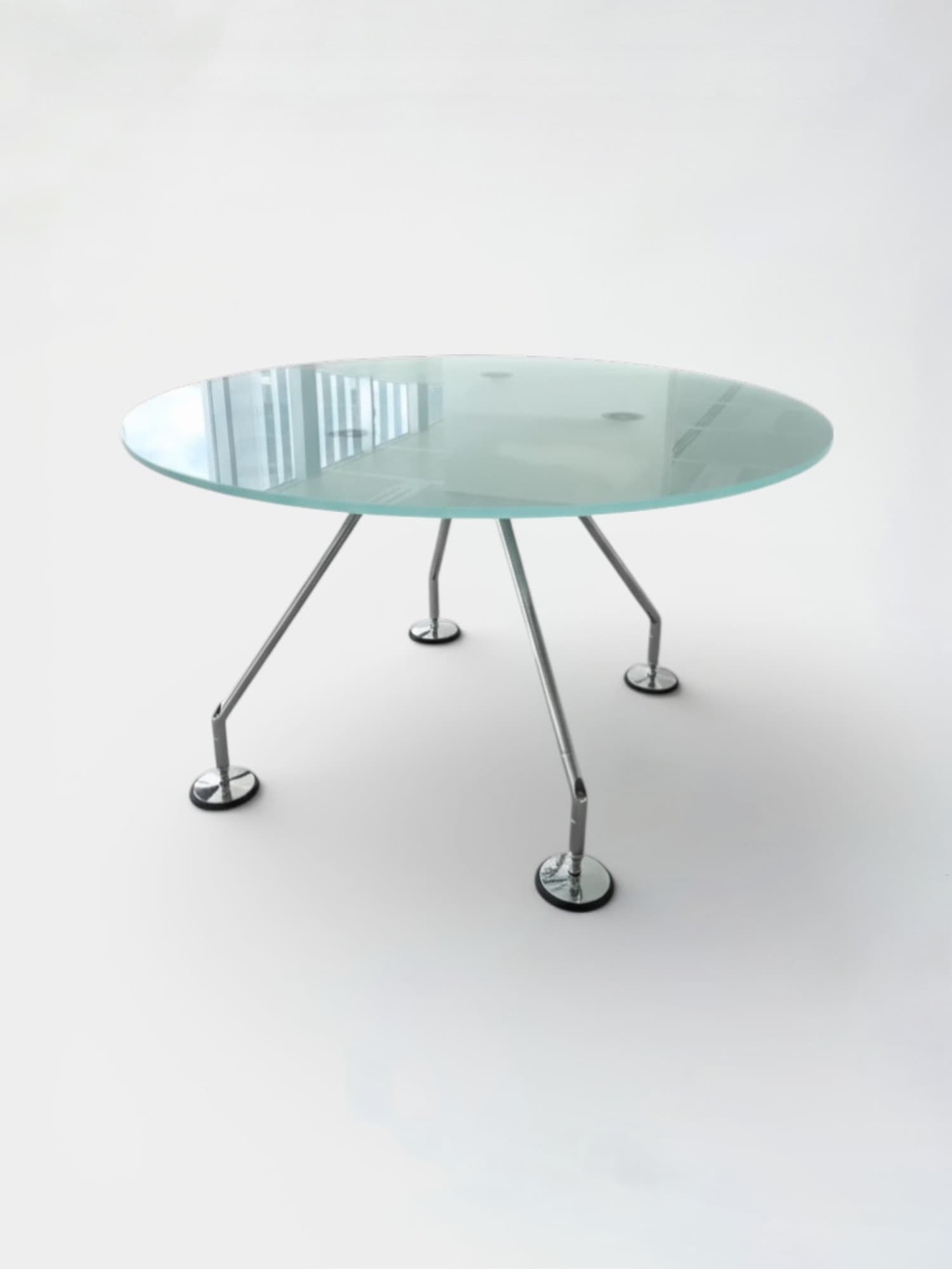 Vitra NORMAN FOSTER 1935 'Nomos' Table pour Tecno 1986 - verre opaque
