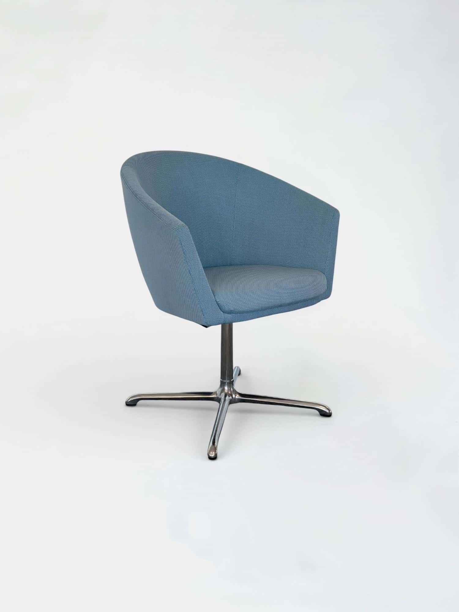 Artifort Blue Sky Fabric Armchair product image