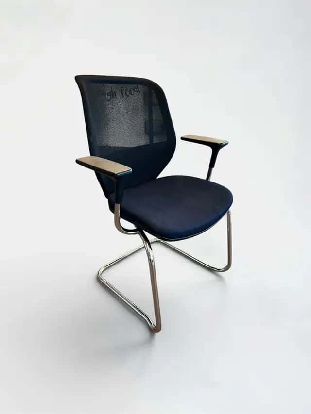 Orangebox dark blue Fabric Meeting Chair product image