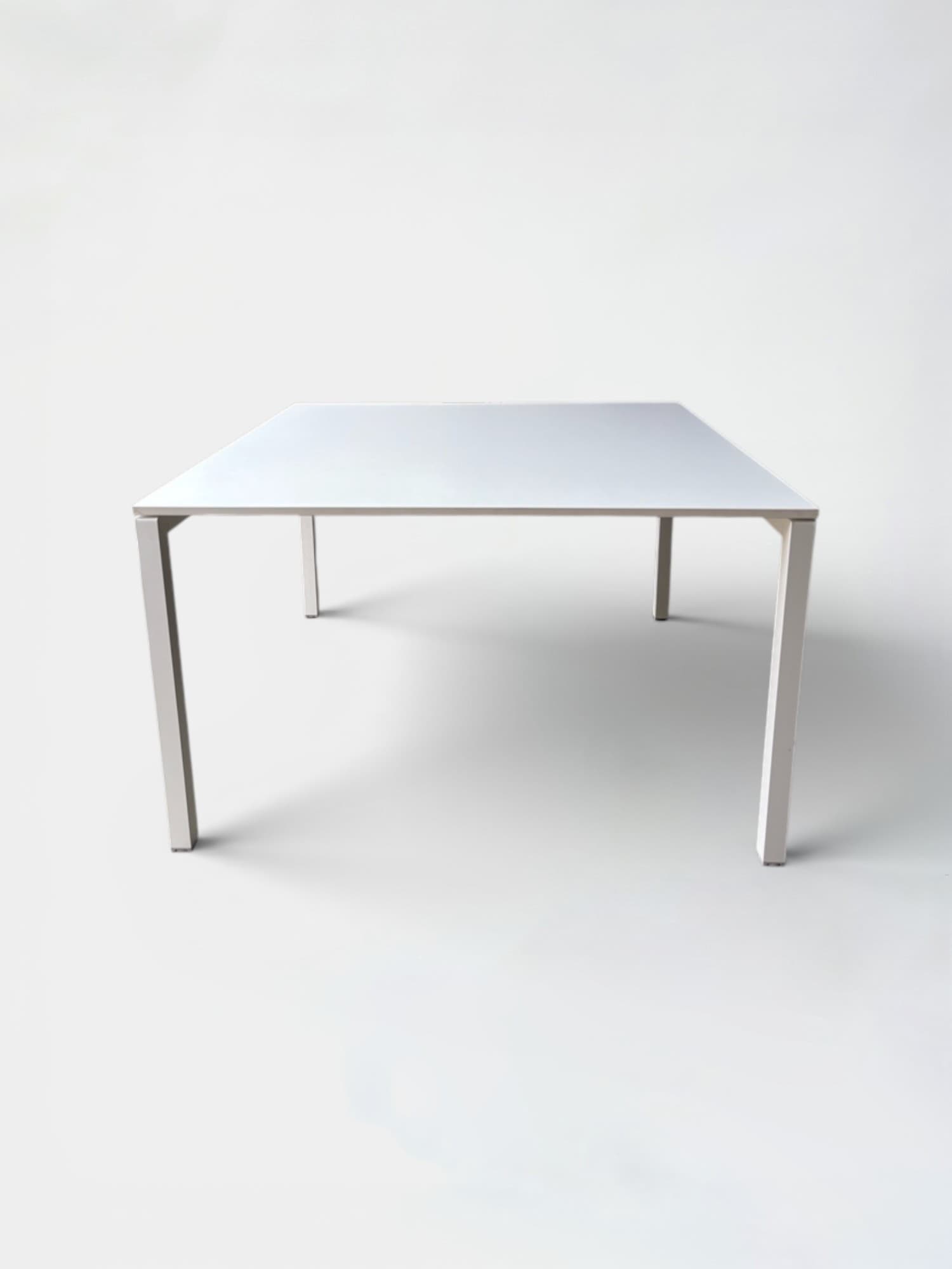 125cm square white table