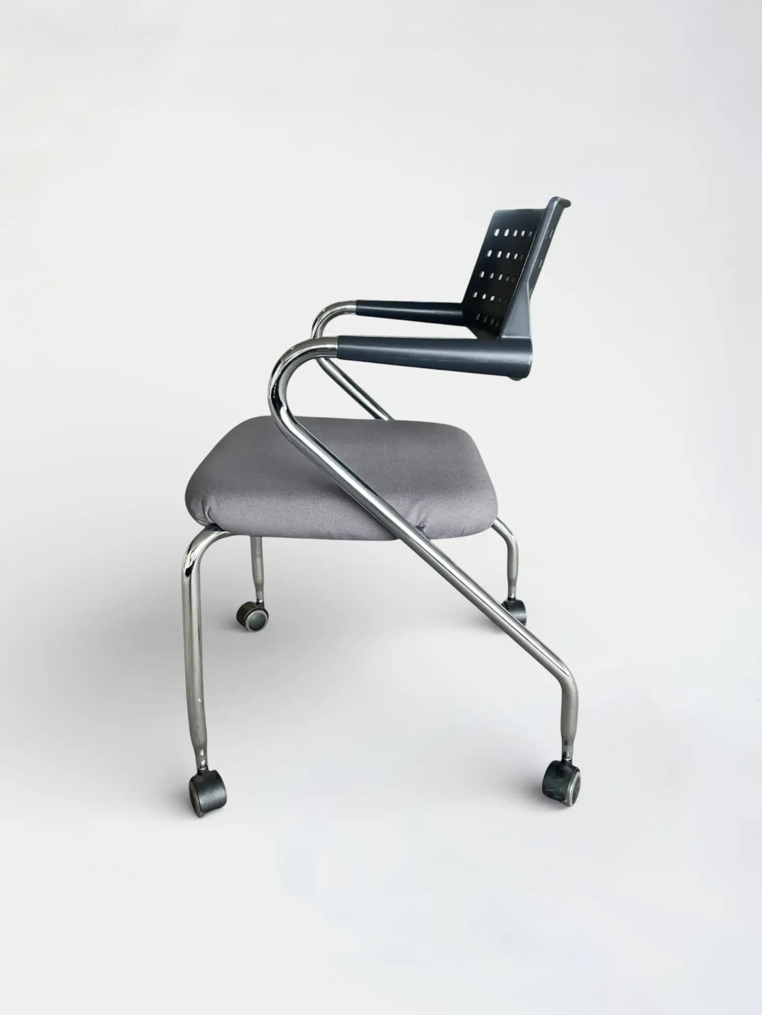 Vitra Visaroll dark grey with Black back design Antonio Citterio