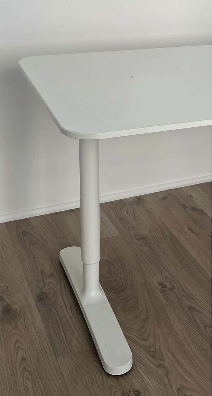 IKEA 160cm White Beige Plastic Metal Corner Desk product image