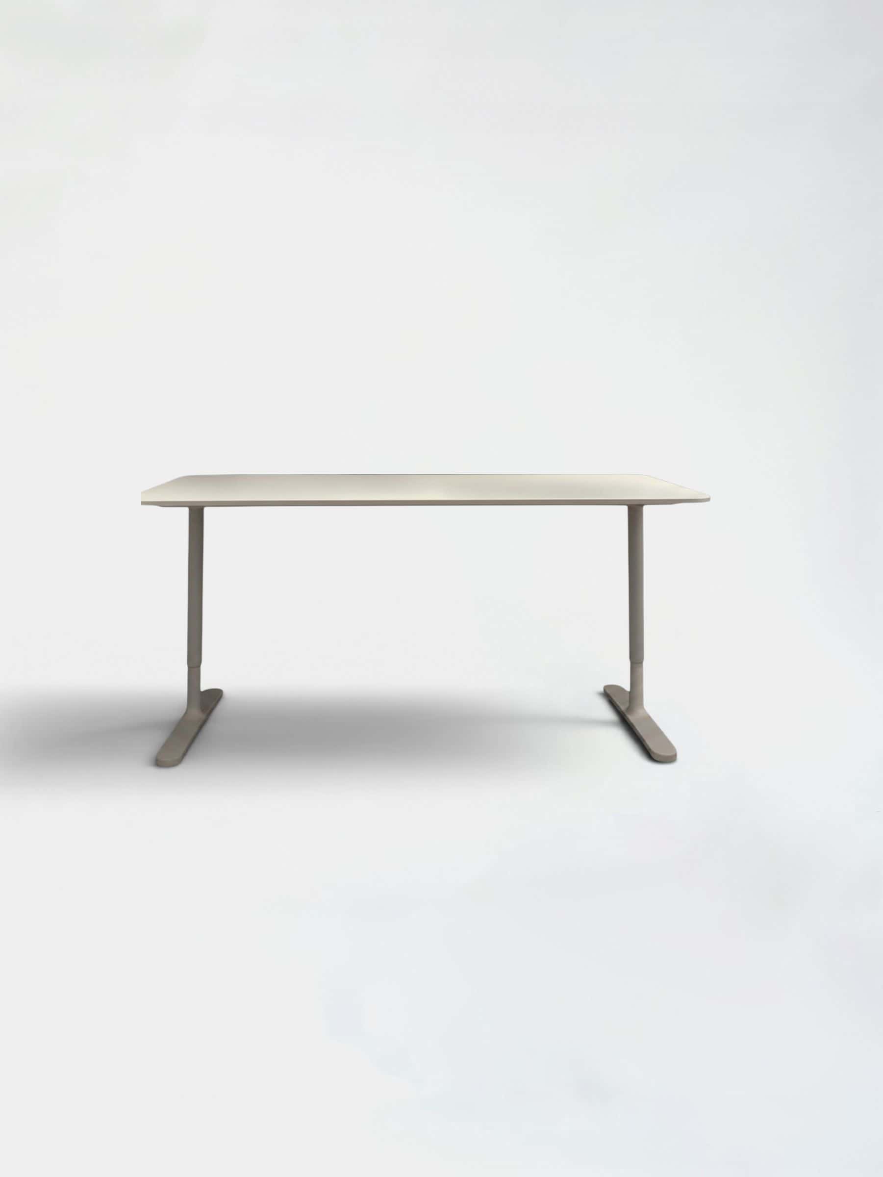 IKEA 160cm White Beige Plastic Metal Corner Desk product image